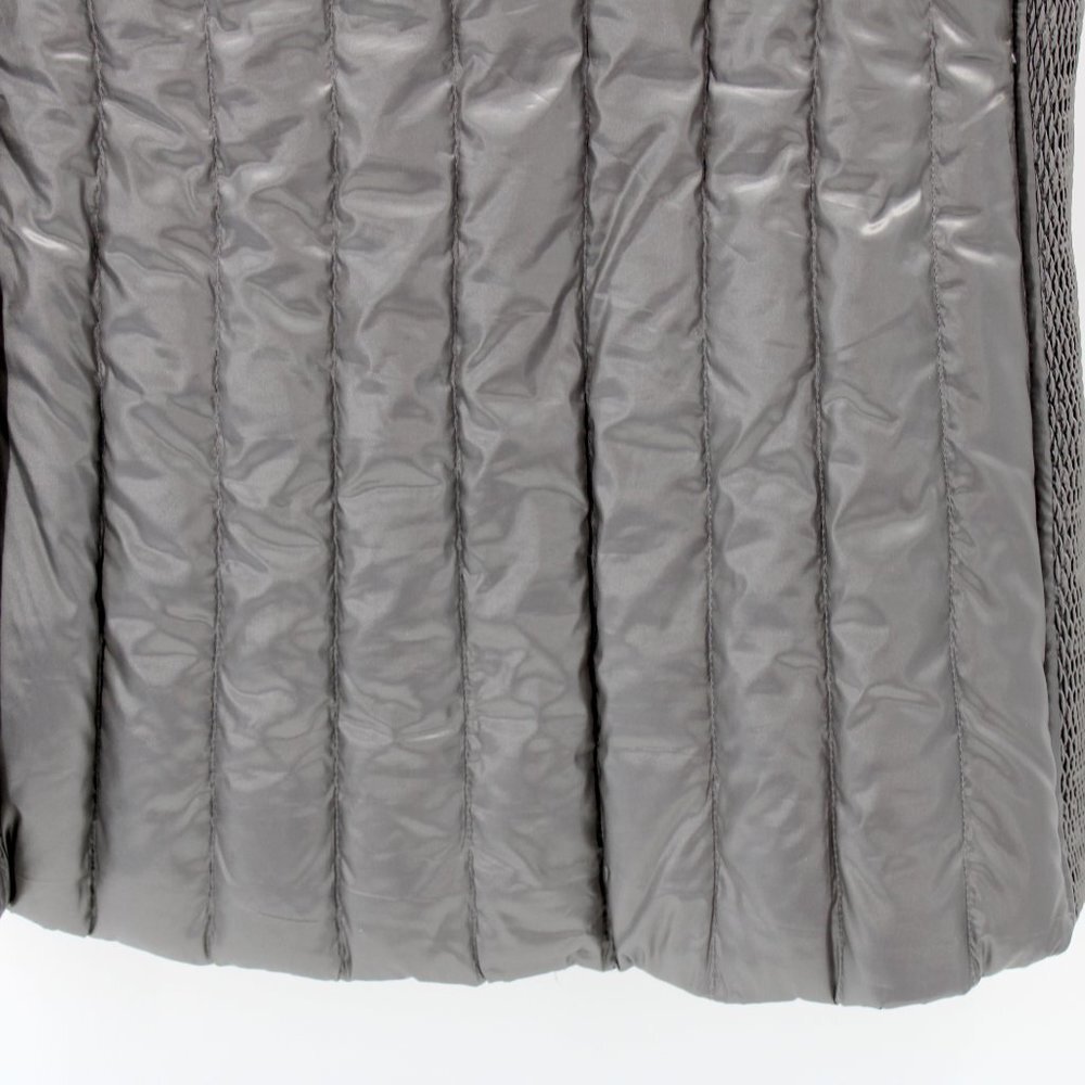 Calvin Klein Performance Premium Puffer Vest Medium - Picture 5 of 16